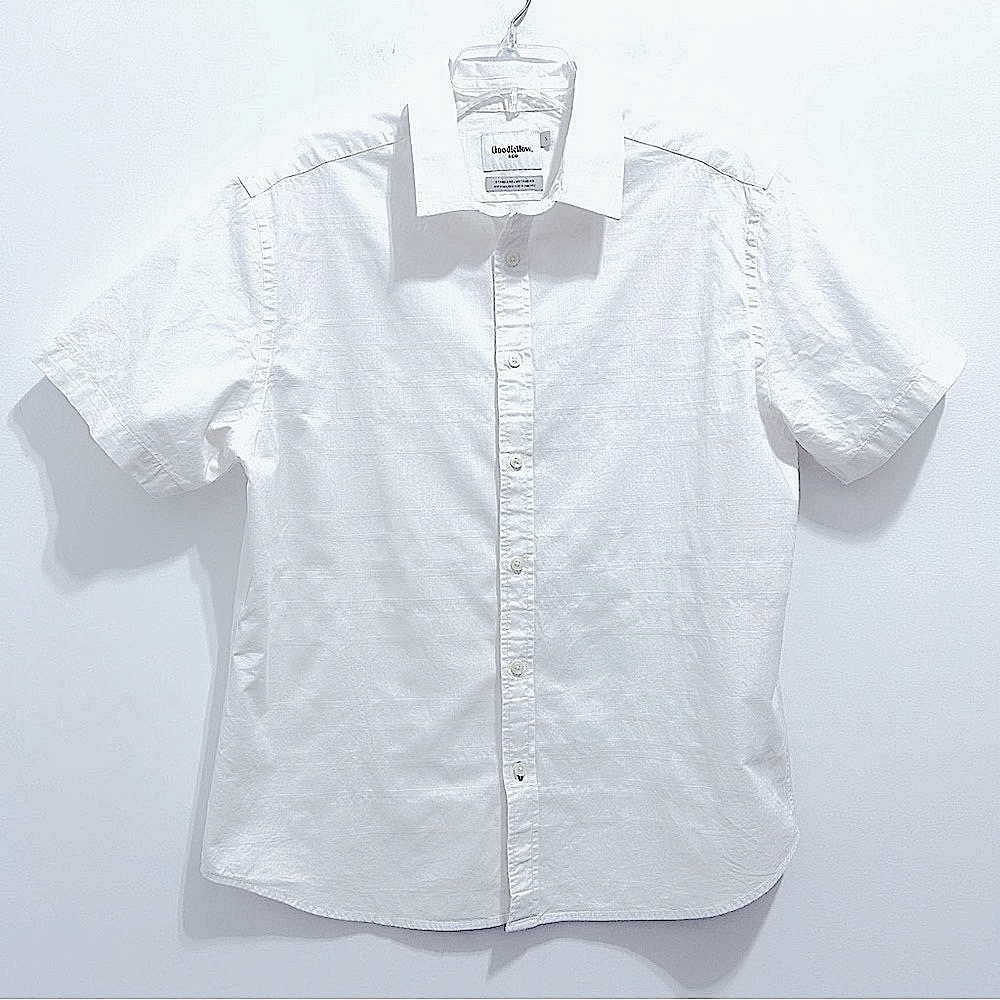 Goodiellow & Co. Men’s White Cotton Button Down Short Sleeve Shirt